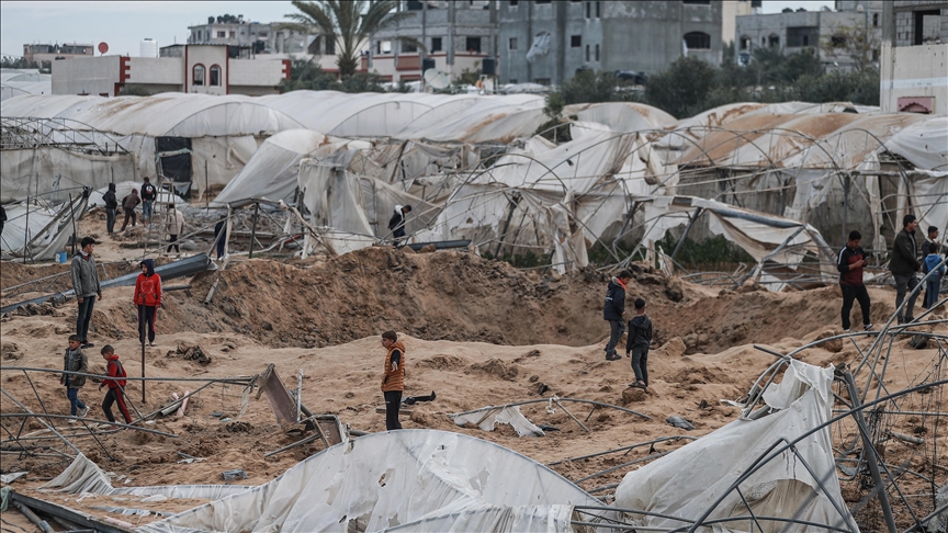Palestinian mayor warns of humanitarian disaster in Rafah on eve of possible Israeli onslaught