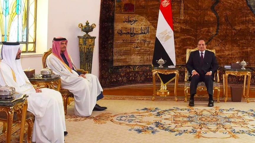 Al-Sissi, le PM du Qatar et le directeur de la CIA discutent d'une trêve à Gaza