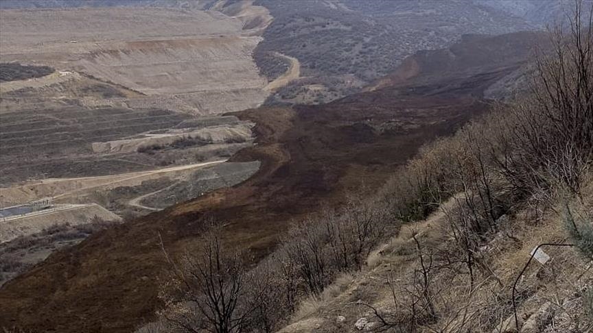 Multiple victims trapped in gold mine landslide in eastern Türkiye