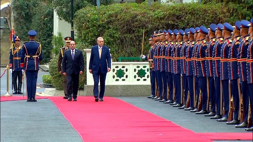 القاهرة.. السيسي يستقبل أردوغان بمراسم رسمية