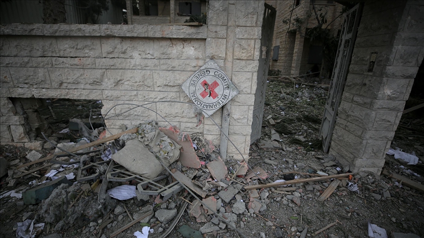 Israeli army destroys Red Cross headquarters wall in Gaza