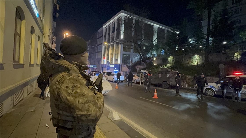 İstanbul'daki asayiş uygulamasında araması olan 508 şüpheli yakalandı