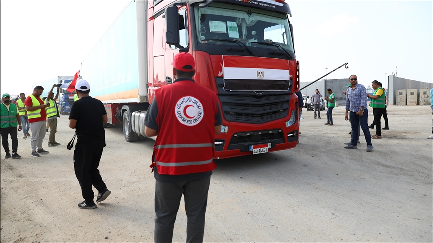 Mısır, Gazze yardımları için sınır bölgesindeki Refah'ta lojistik merkez kuruyor