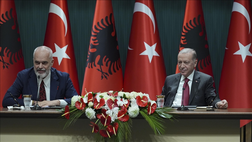 Erdogan: Le volume des échanges commerciaux avec l'Albanie passera à 2 milliard de dollars