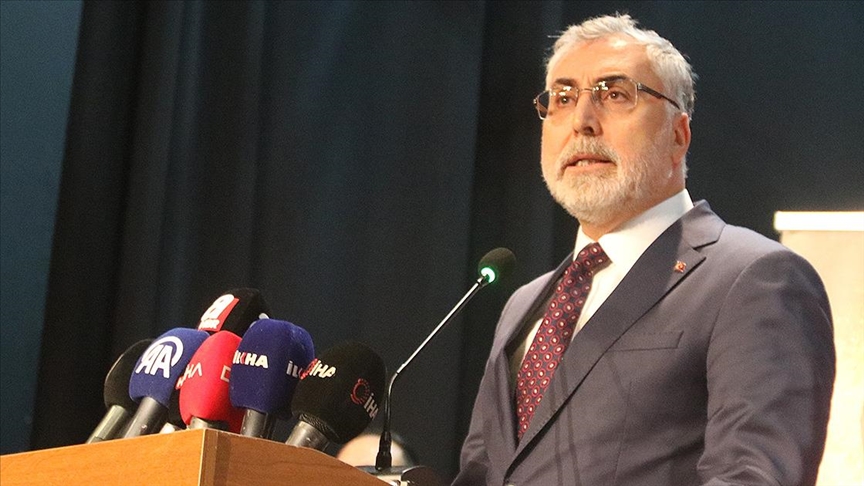 Bakan Işıkhan: Türkiye artık, önümüzdeki yüzyıla mührünü vurmaya kararlı bir ülkedir