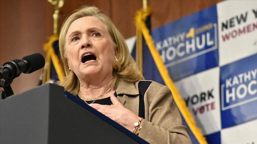 Eski ABD Dışişleri Bakanı Hillary Clinton, Berlinale'de protesto edildi