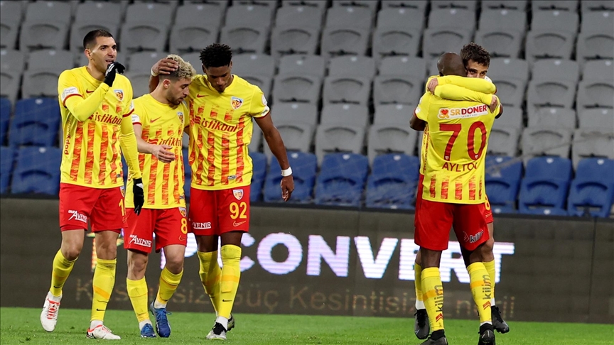 Kayserispor, 10 maç sonra galibiyetle tanıştı