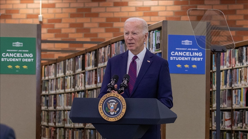 Protesters Welcome Biden To Los Angeles With Chants Of Genocide Supporter   Thumbs B C 01691b61ad071bc5e43d1a7738f6bd41 