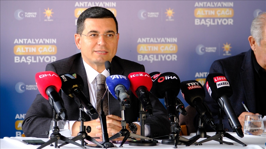 Cumhur İttifakı'nın Antalya Büyükşehir Belediye Başkan Adayı Tütüncü, projelerini anlattı