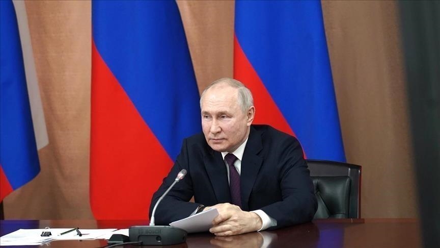 Путин выполнил полет на модернизированном стратегическом ракетоносце Ту-160М