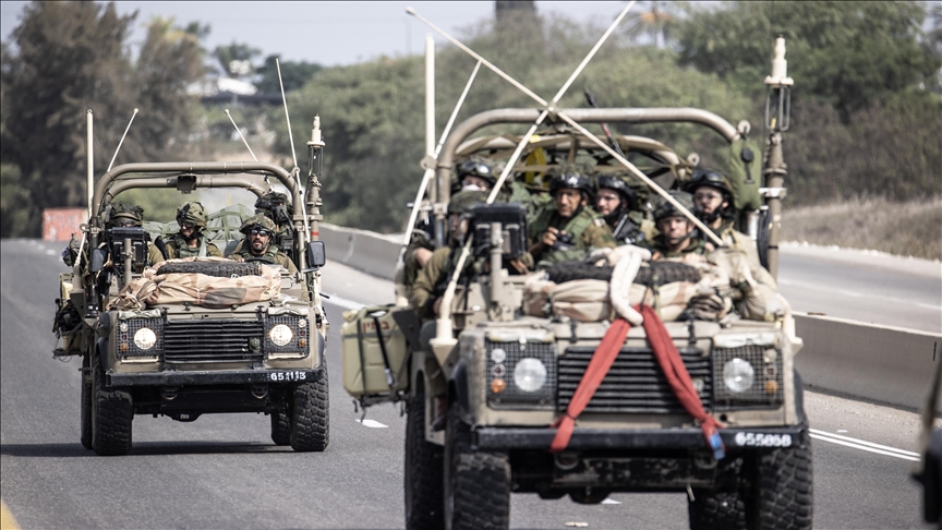 Israeli soldiers stealing weapons under guise of war: Report