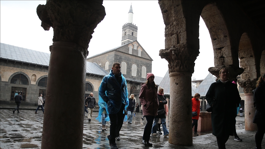 Baltık ülkelerinden gelen turizmciler Diyarbakır'ı ülkelerinde tanıtacak