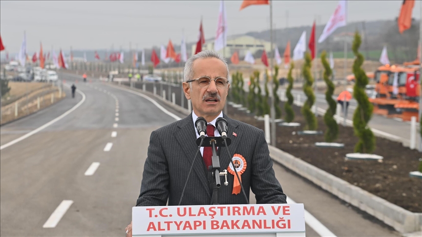 Bakan Uraloğlu: Ülkemizin ulaşım ve iletişim altyapısını güçlendirmek hedefiyle önemli adımlar atıyoruz