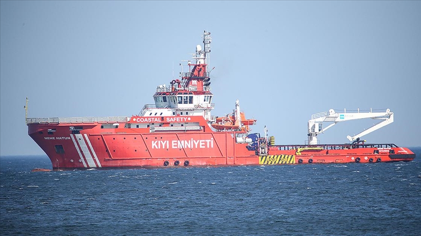 Marmara Denizi'nde batan geminin mürettebatını arama çalışmaları 11. gününde devam ediyor