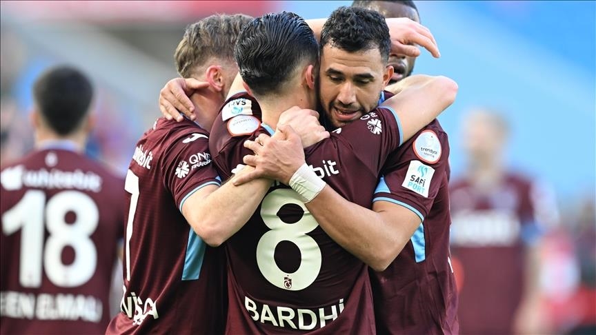 قدم.. طرابزون سبور يعمق جراح أضنة دمير في الدوري التركي