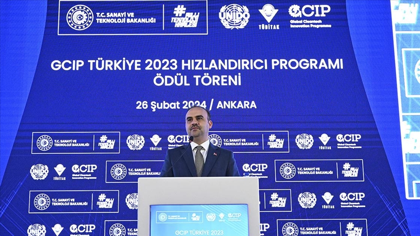 Bakan Kacır: TÜBİTAK 1004 Mükemmeliyet Merkezi Destek Programı çağrımızı bugün itibarıyla açacağız