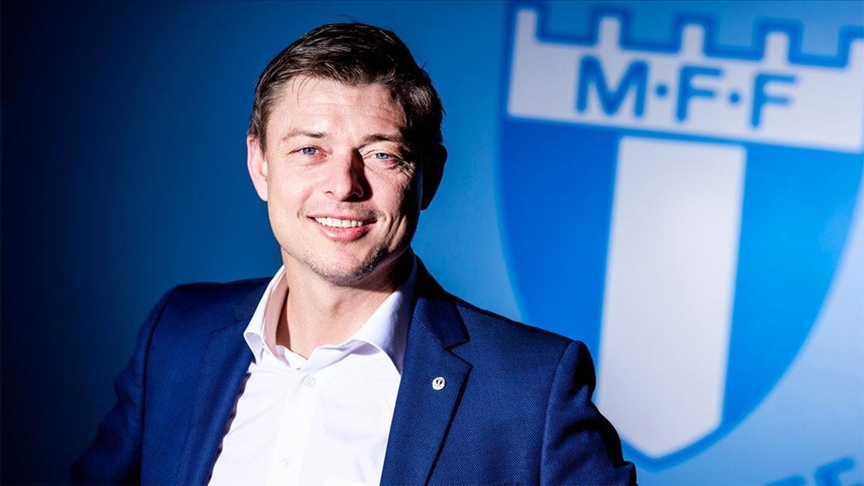 Sweden hire former Denmark forward Jon Dahl Tomasson as head coach