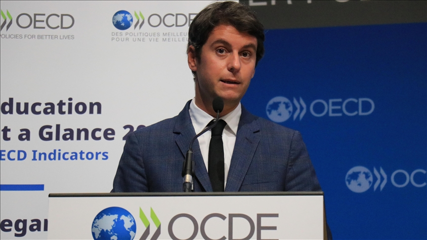 El primer ministro francés acusa a Marine Le Pen de ser una “soldado de Putin”