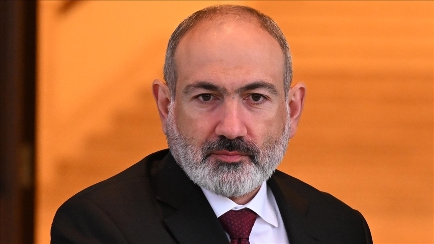 Paşinyan yönetimi Ermenistan için "güvenli liman" arıyor