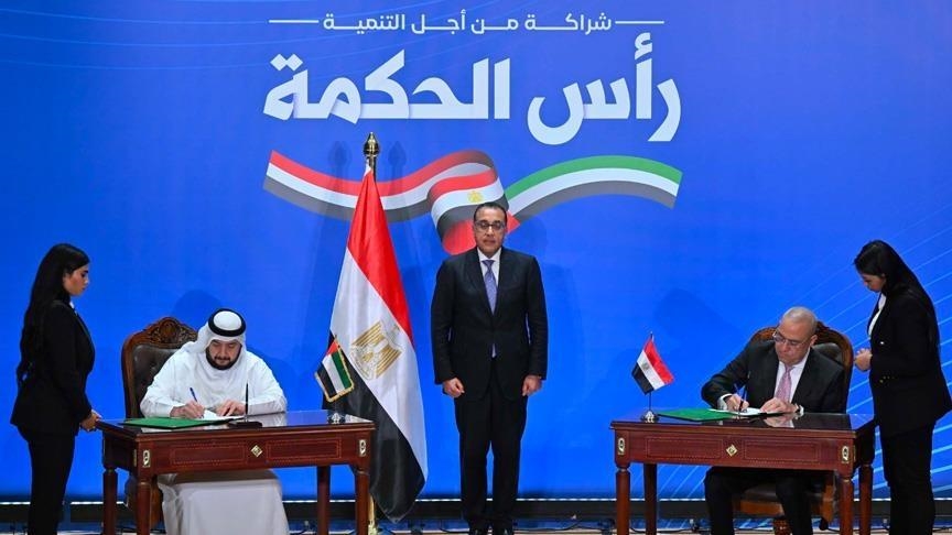 مصر تعلن استلام 5 مليارات دولار من “صفقة رأس الحكمة” مع الإمارات