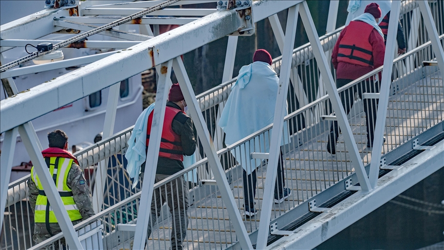 UK reports significant decrease in irregular arrivals, asylum applications in 2023