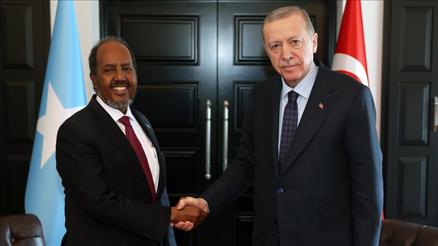الرئيس أردوغان: سنواصل دعمنا للصومال ولاسيما في الدفاع