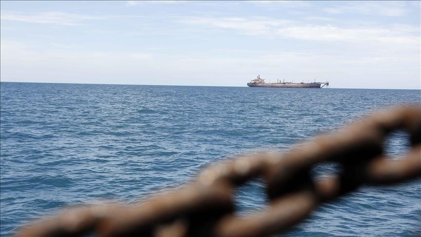 الحكومة اليمنية تعلن غرق السفينة “روبيمار” بالبحر الأحمر