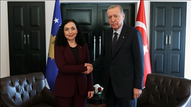 Средба Ердоган - Османи: Односите меѓу Туркије и Косово напредуваат