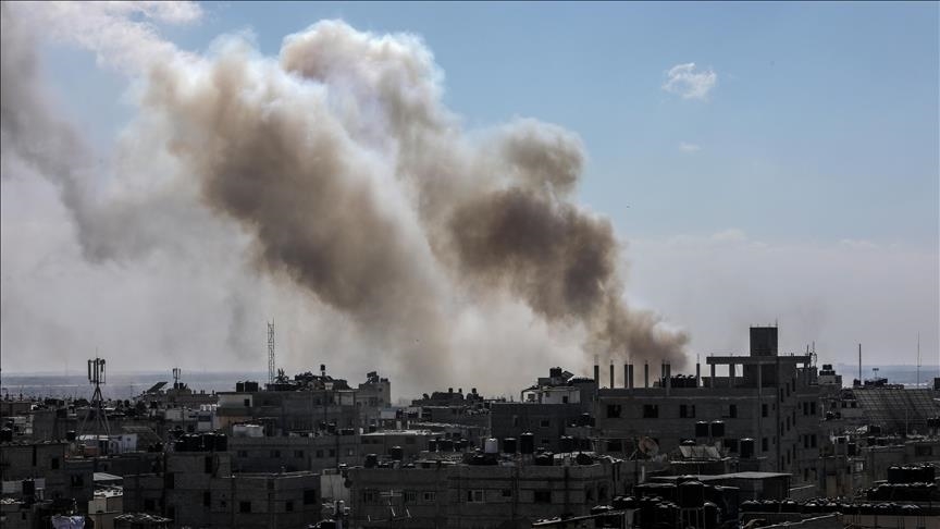 الجيش الإسرائيلي يقصف مقر نقابة المهندسين الفلسطينيين بغزة