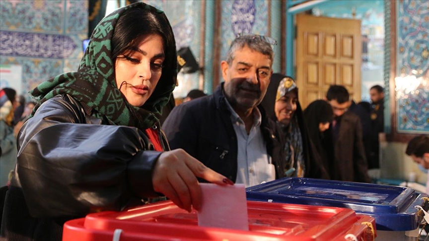 GÖRÜŞ- İran tarihinin en düşük katılımlı seçimi