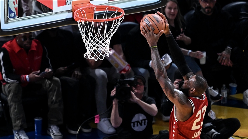 NBA'de 40 binler kulübünün ilk üyesi LeBron James
