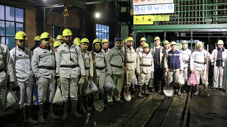Zonguldak'ta grizu faciasında hayatını kaybeden 263 maden işçisi dualarla anıldı