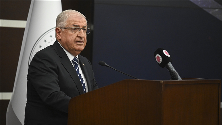 Bakan Güler, bedelli askerlikte temel eğitimin kaldırılmasına yönelik çalışma bulunmadığını bildirdi