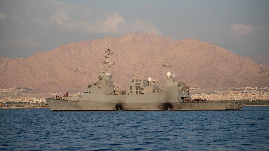 “الحوثي” تعلن استهداف سفن إسرائيلية وأمريكية