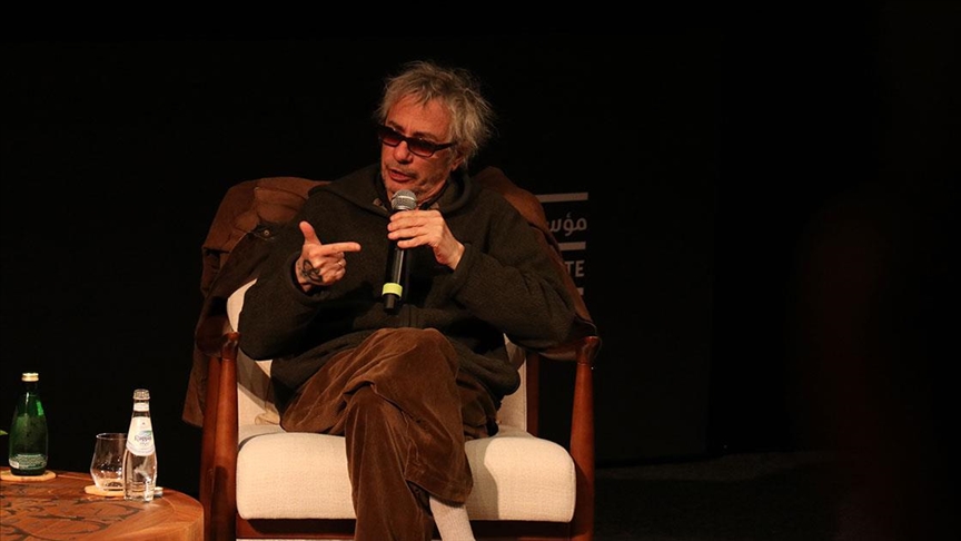 Fransız yönetmen Leos Carax: Sinema makineye ihtiyaç duyan tek sanat dalıdır