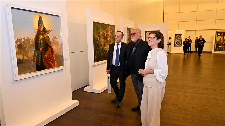 Türk dünyası ressamlarının "Tomris" konulu sergisi Azerbaycan'da açıldı