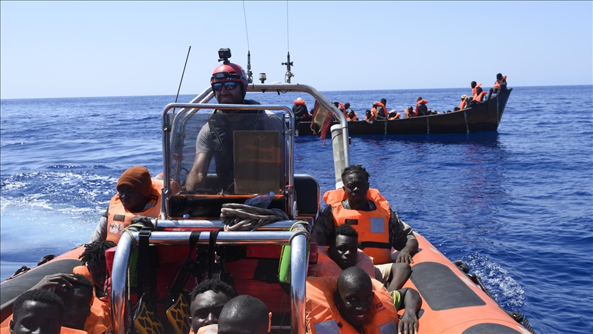 Italy coast guards rescue 46 stranded on rocks of Lampedusa Island