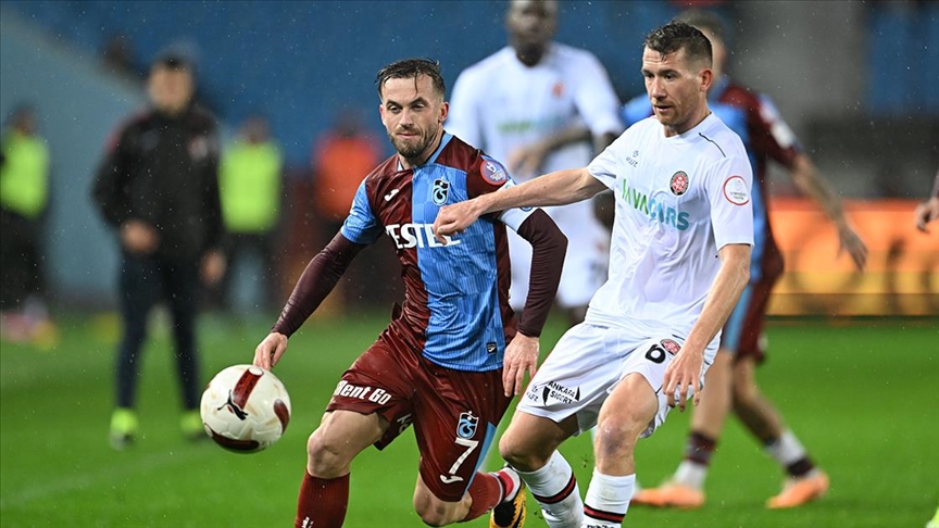 Trabzonspor evinde 5 golle kazandı