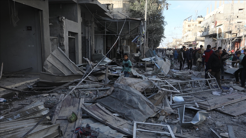 القسام تعلن عن هوية 4 أسرى إسرائيليين قتلوا في غارات على غزة