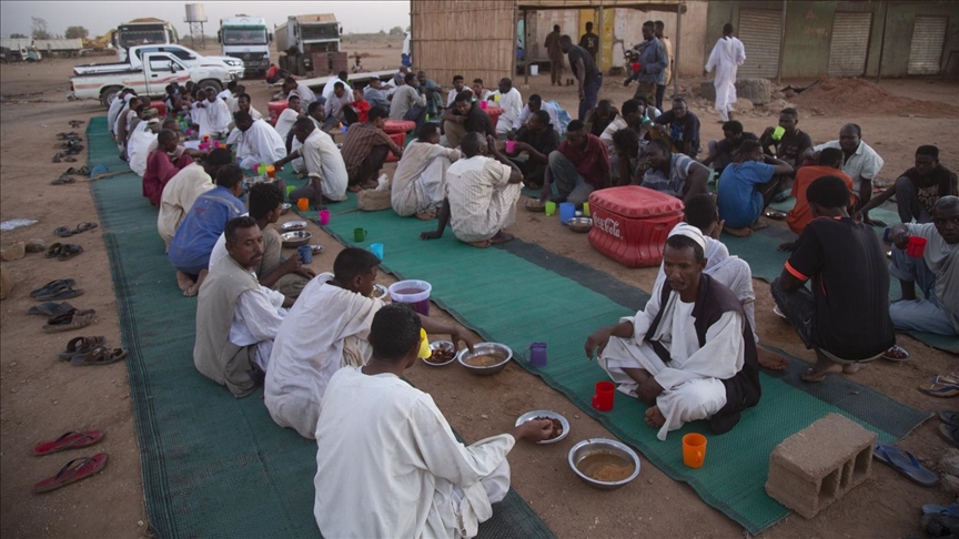 سنة أولى حرب.. السودان يستقبل رمضان بـ “سلة غذاء” فارغة