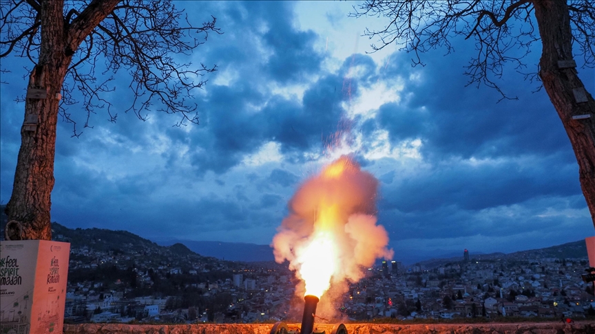 Sarajevo: Top sa Žute tabije tradicionalno najavio početak ramazana