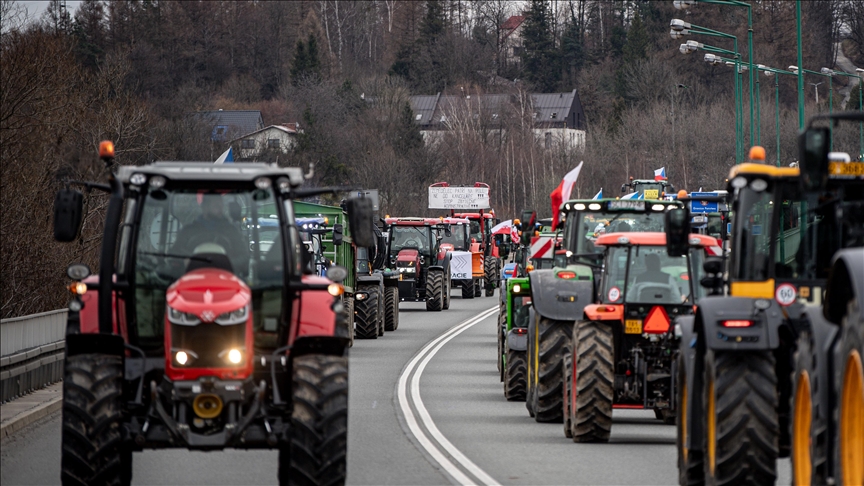 France / Crise agricole : des tensions en marge de la mobilisation des agriculteurs à Bordeaux