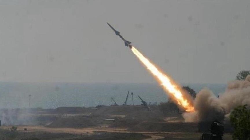 حزب الله يقصف مواقع عسكرية إسرائيلية بالجولان بـ100 صاروخ كاتيوشا