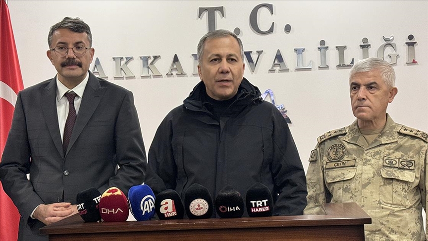 İçişleri Bakanı Ali Yerlikaya: Gece gündüz demeden kolluk güçlerimizle 'Türkiye'nin huzuru' diye çıktık yollara