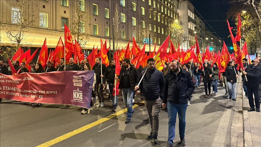 Thousands rally in Athens against Greece’s deployment of warship to Red Sea, Gaza war