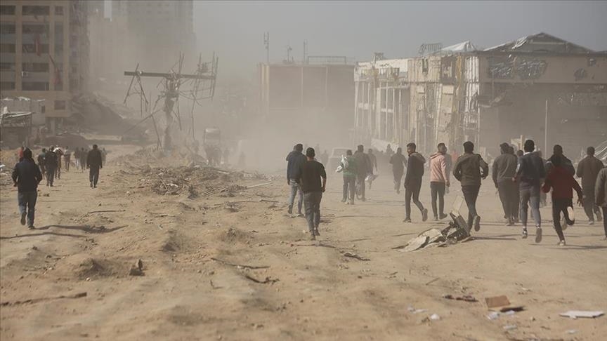 Several killed, dozens injured as Israeli forces shell Palestinians waiting for aid in northern Gaza