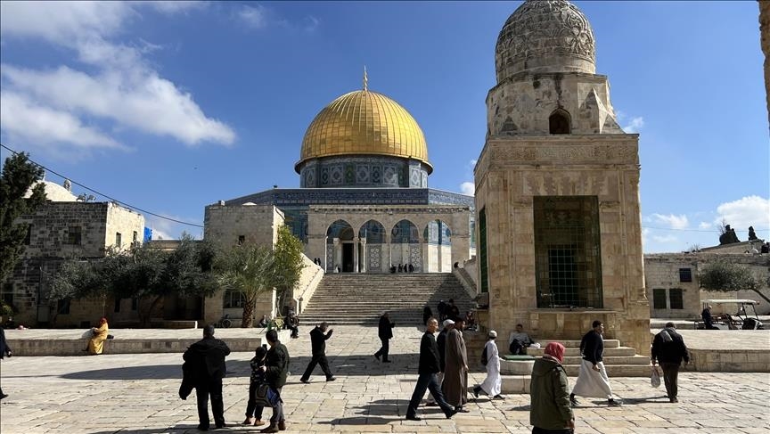 Le Hamas exhorte les Palestiniens à briser le "siège" israélien de la mosquée Al-Aqsa