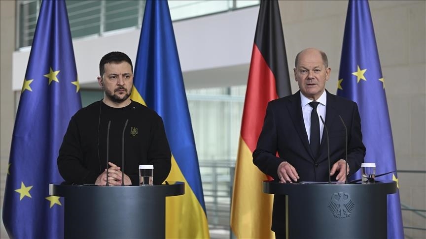 Олаф Шольц и Владимир Зеленский обсудили ситуацию в Украине