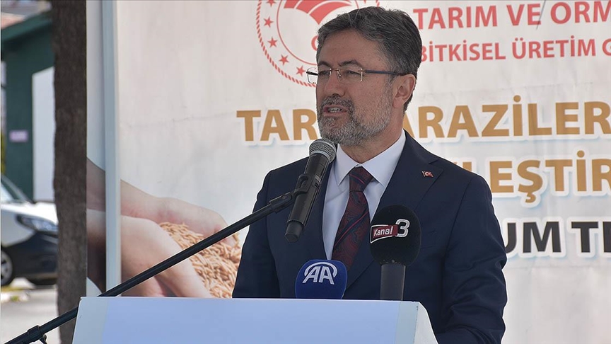 Tarım ve Orman Bakanı Yumaklı: Türkiye tohumculukta dünyanın ilk 10 ülkesi arasında