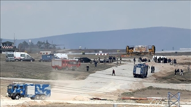 Turkiye: Srušio se vojni trenažni avion